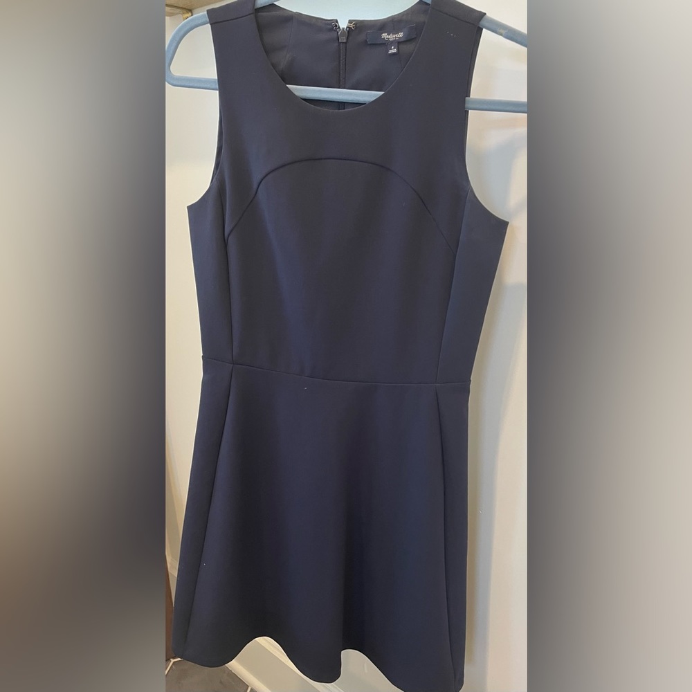 Madewell navy A-line dress perfect for work!
